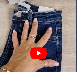 Tendenze Jeans per Ragazze 8-16 Anni: Confort e Stile con MOSCA016